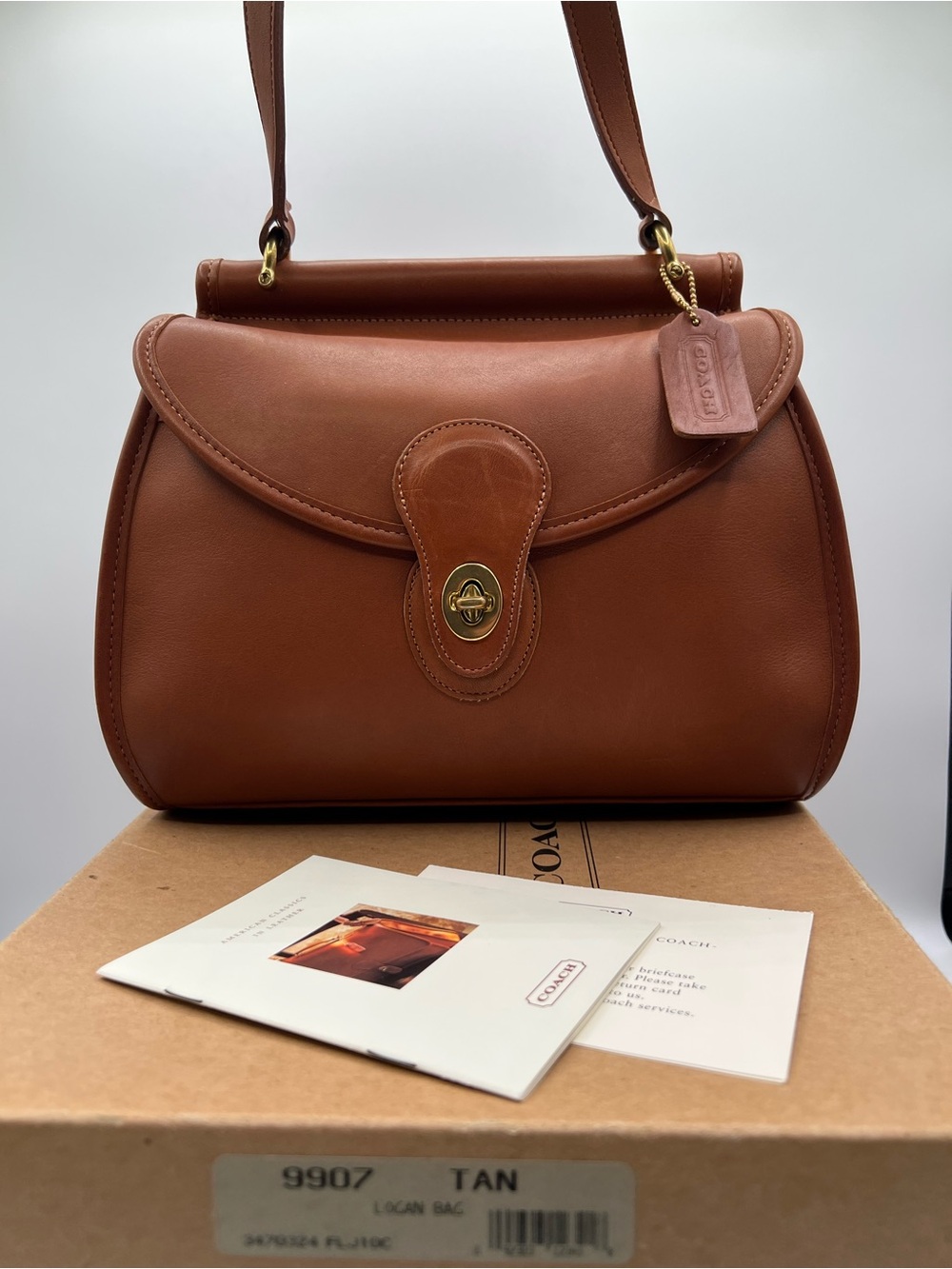New in box Coach vintage 9907 British Tan Leather Crossbody bag Purse
